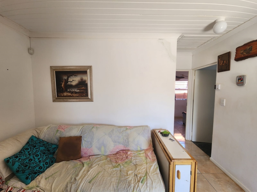 2 Bedroom Property for Sale in Groenheuwel Western Cape